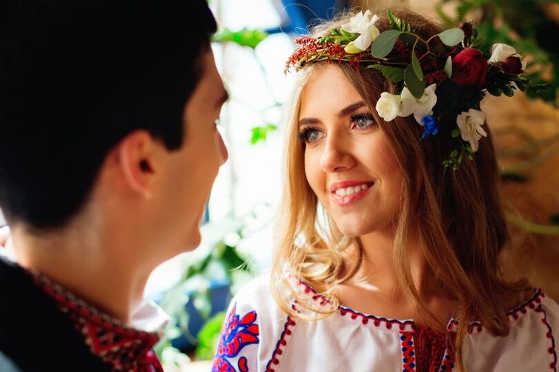 Ukrainian Wedding Traditions: What Foreigners Should Brace For?