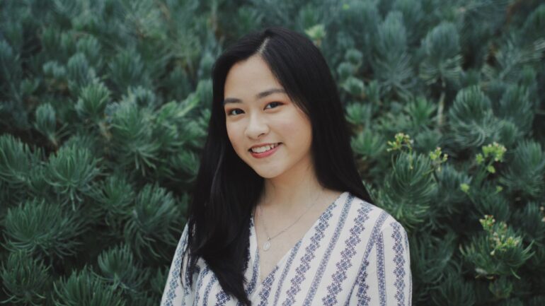 Main Reasons Why Men Like Asian Girls