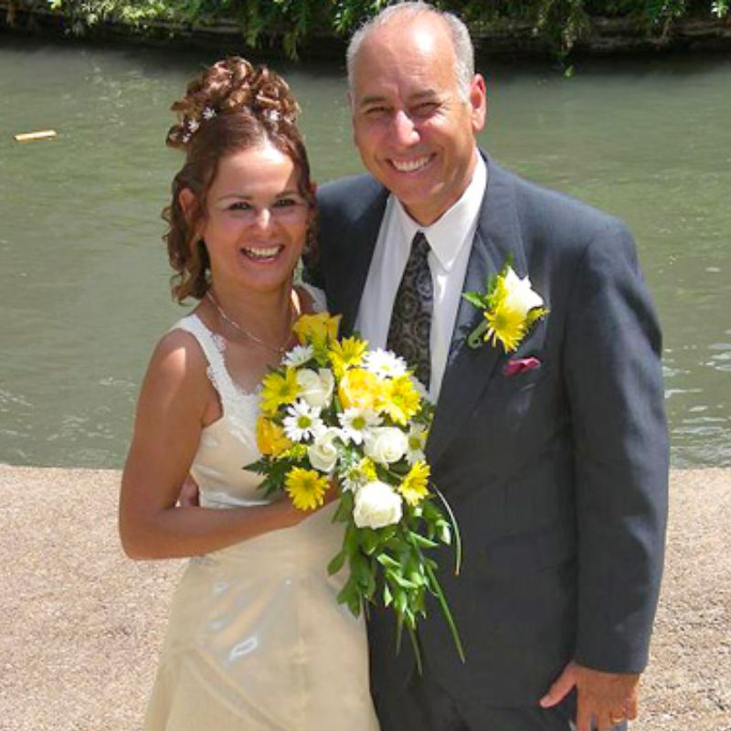 colombian wife with american man