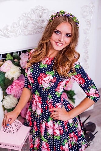 Vika, 28