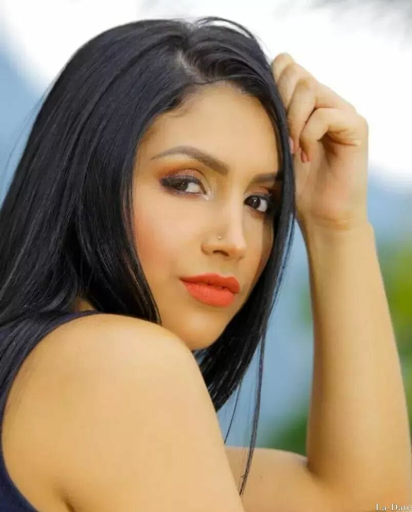 Stefanny, 26