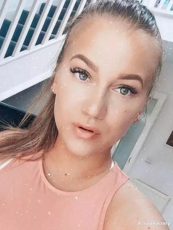 Deimante, 31