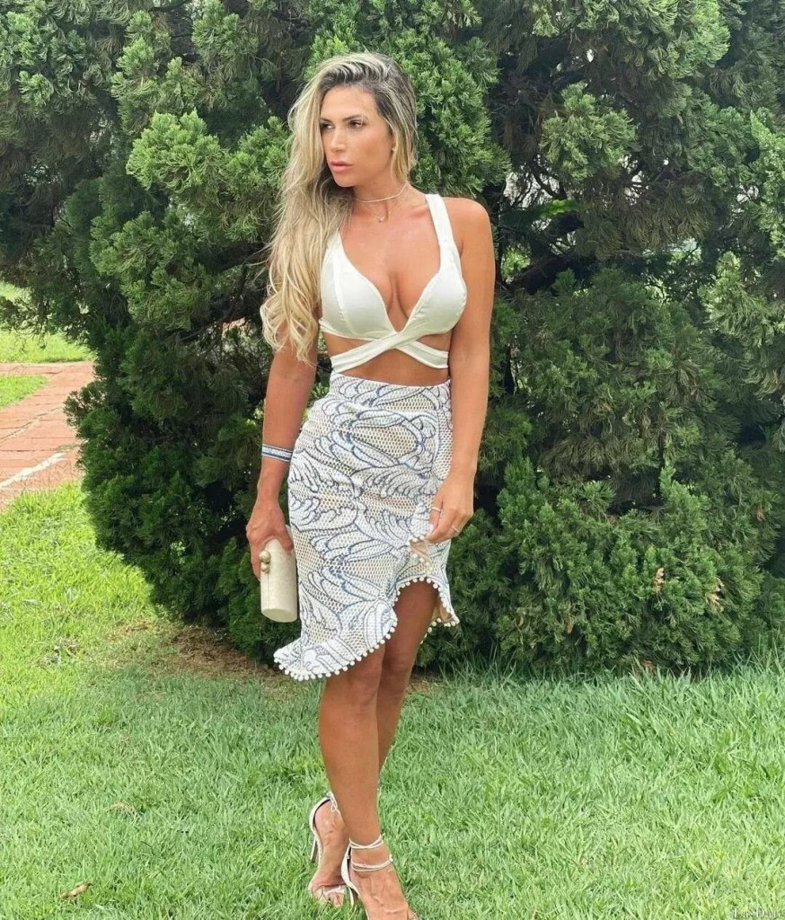 Mariana, 36