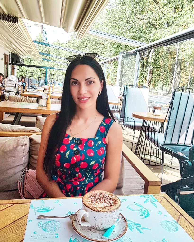 Oksana, 34