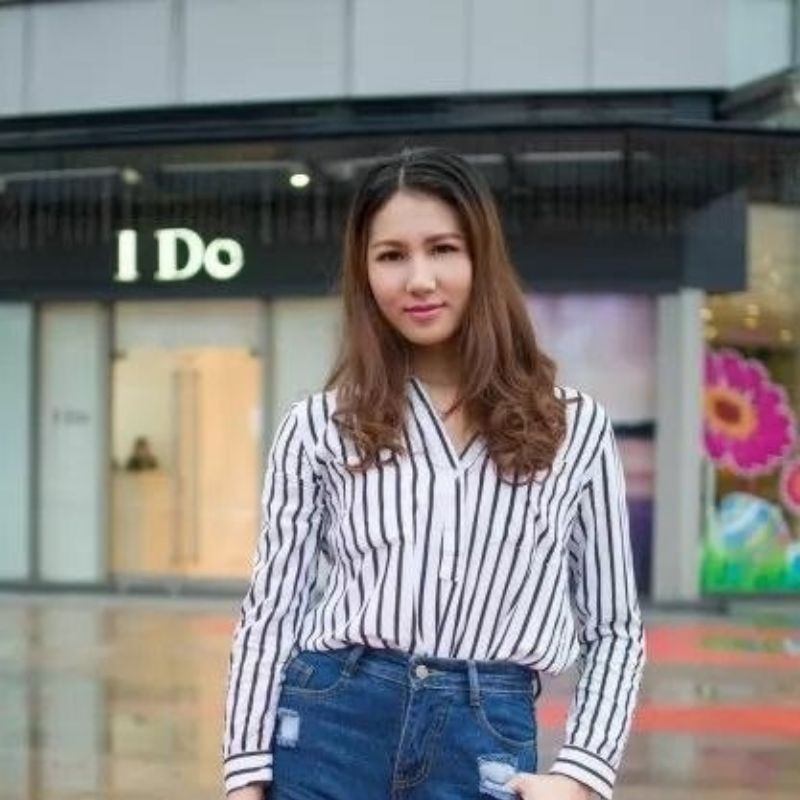 Xiaofang, 26