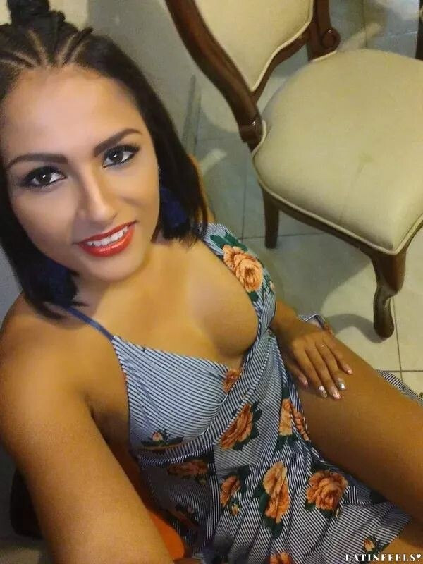 Deisy Yuliana, 35