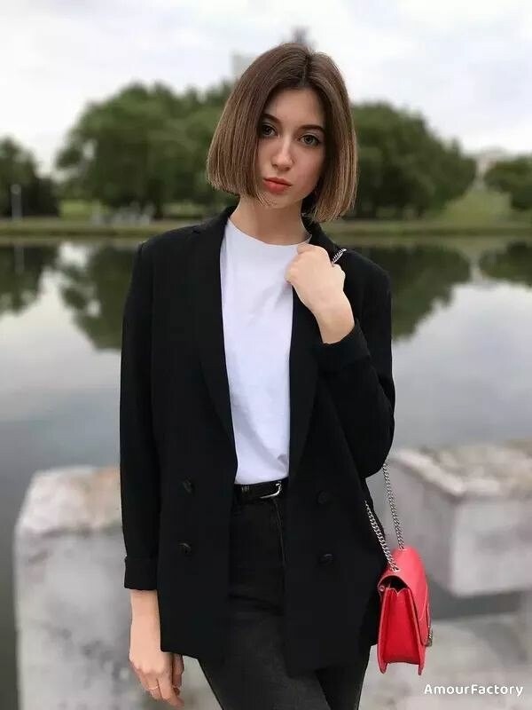 Oksana, 21